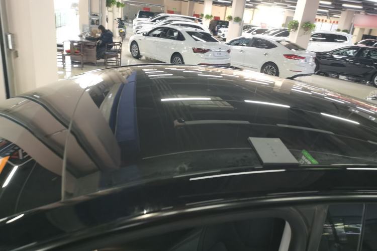 Used Tesla Model Y 2022 Rear-Wheel-Drive Version
