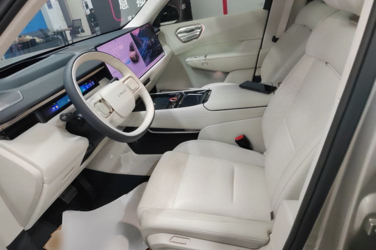 Used Lynk & Co 900 2025 1.5T Ultra
