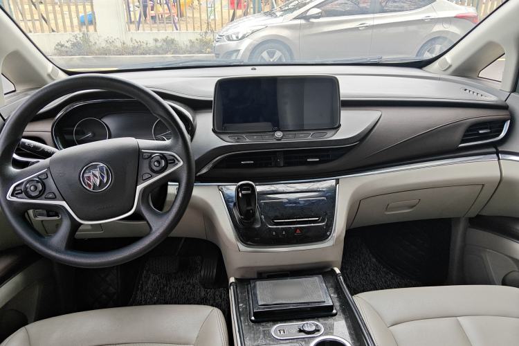 Used Buick GL8 2023 Land Executive Class Smart Enjoyment Model
