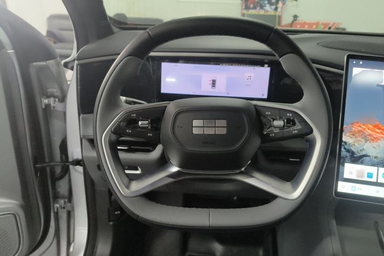 Used  L7 2025 EM-i 115km Long-Range Version
