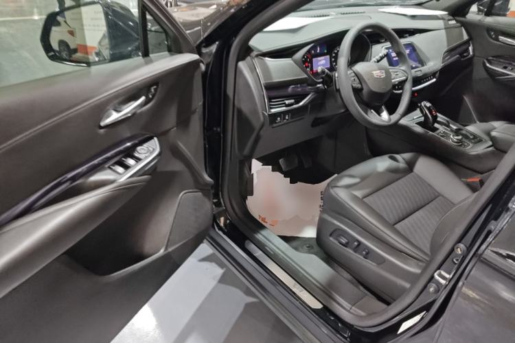 Used Cadillac XT4 2021 28T Two-Wheel Drive Tech Edition
