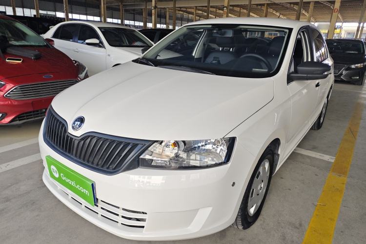 Used Skoda Rapid 2016 1.6L Automatic Front-Wheel Drive Model