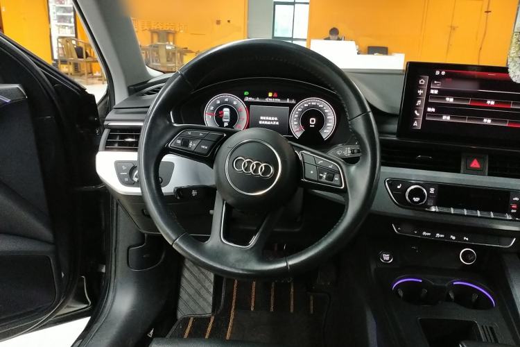 Used Audi A4L 2020 40 TFSI Luxury Dynamic Model