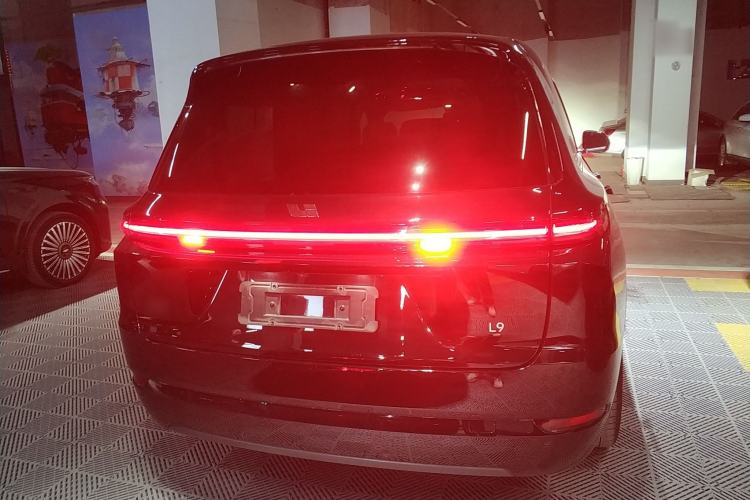 Used Li Auto L9 2022 Max model
