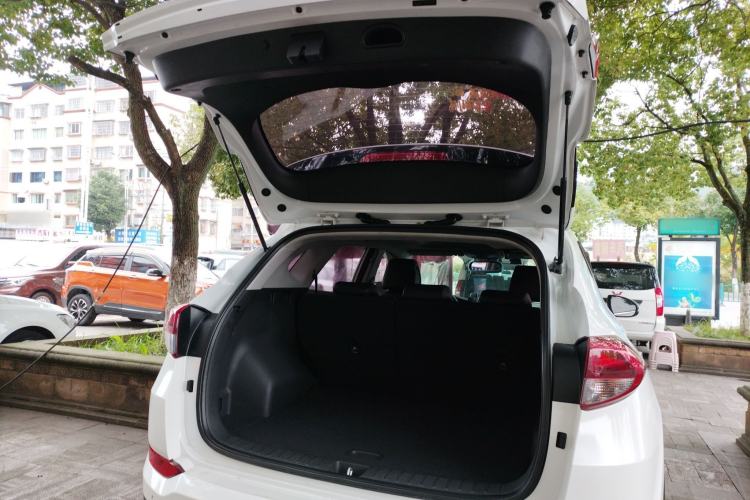 Used Hyundai Tucson 2015 1.6T Dual-Clutch Two-Wheel-Drive Smart Model
