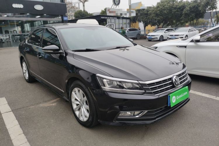 Used Volkswagen Passat 2017 330TSI DSG Luxury Edition
