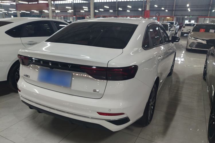 Used Geely Auto Emgrand 2025 4th Generation 1.5L CVT Longteng Edition
