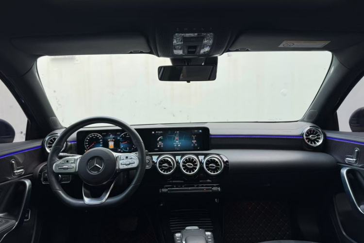 Used Mercedes-Benz A-Class 2021 A 200 L Sport Sedan Fashion Model