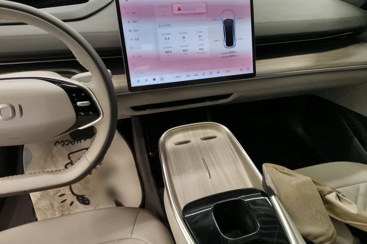 Used  A07 2023 Range-Extended 200 Air
