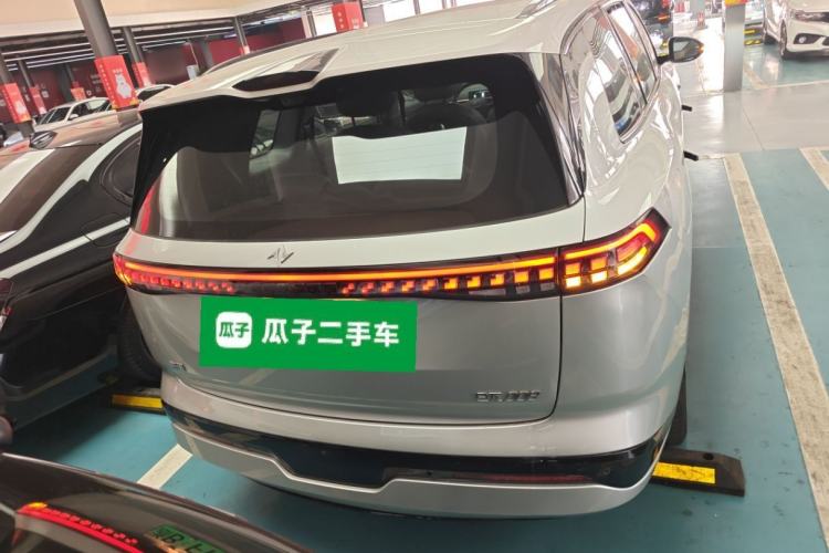 Used  eπ008 2024 210Max Range-Extended Version 6 Seats
