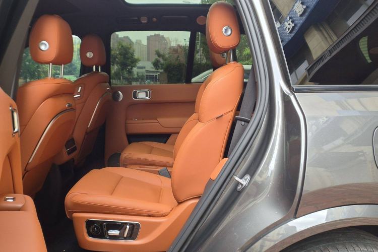 Used Li Auto L8 2023 Pro Model