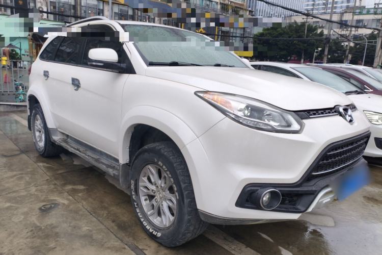 Used JMC Yusheng S350 2017 2.0T Automatic 2WD Diesel Luxury Version with Sunroof 5 Seats