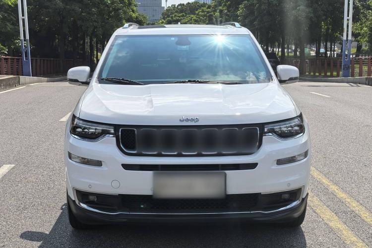 Used  Commander 2018 2.0T Four-Wheel Drive Prestige Edition China V
