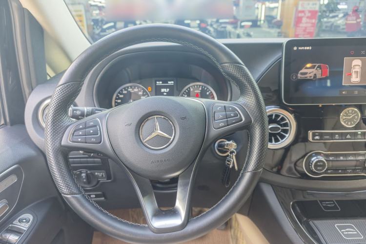 Used Mercedes-Benz Vito 2023 2.0T Business Version 7 Seats