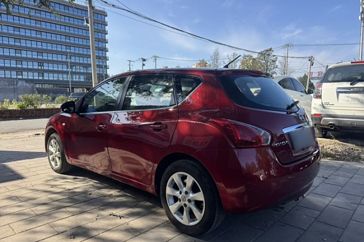 Used Nissan Tiida 2014 1.6L CVT Smart Model
