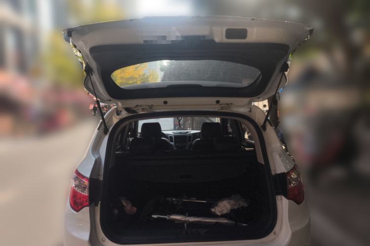 Used Changan CS35 2015 1.6L Automatic Luxury Model China IV Standard
