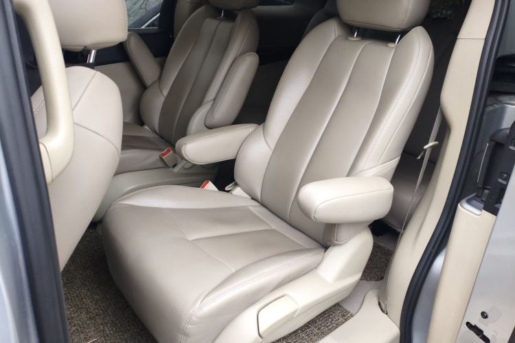 Used Buick GL8 2018 28T Comfort Model China VI Standard