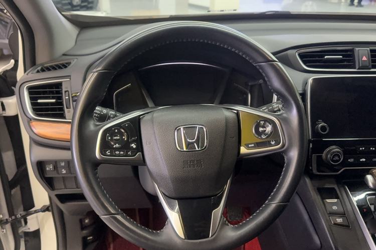 Used Honda CR-V 2021 240TURBO CVT 2WD Fashion Edition
