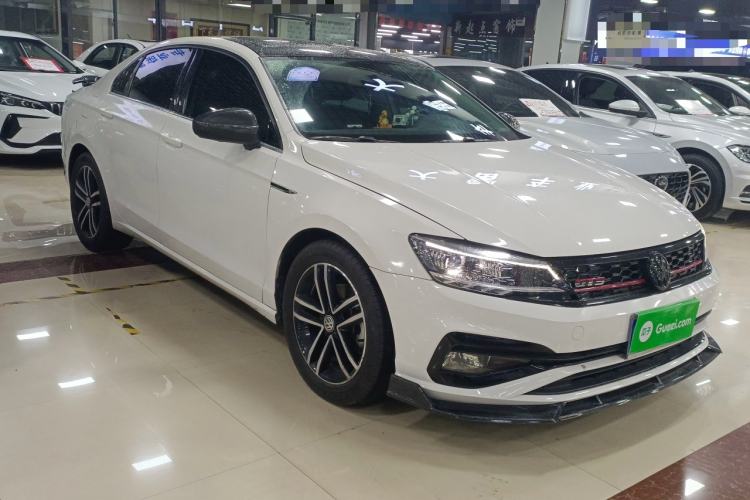 Used Volkswagen Lamando 2021 Facelift 280TSI DSG Comfort Edition (Manual Air Conditioning)