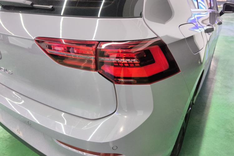 Used Volkswagen Golf 2023 Facelift 280TSI DSG R-Line Lite
