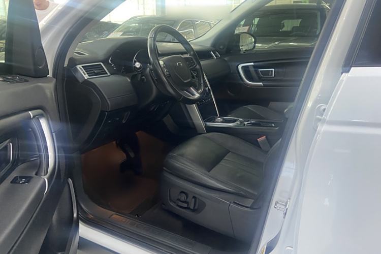 Used Land Rover Discovery Sport 2016 2.0T SE
