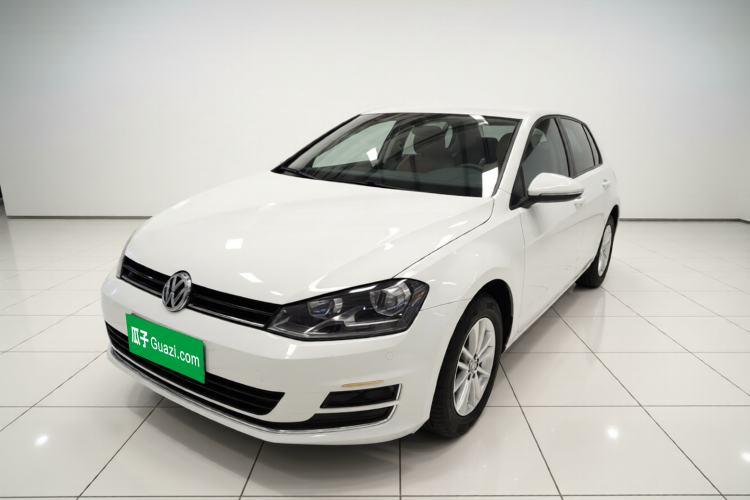 Used Volkswagen Golf 2016 1.6L Automatic Fashion Model