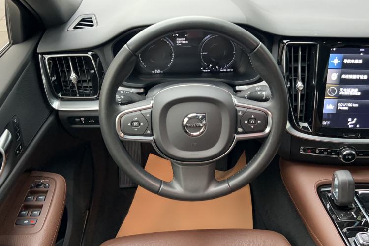 Used Volvo S60 New Energy 2022 T8 eDrive Hybrid All-Wheel Drive Smart Luxury Edition