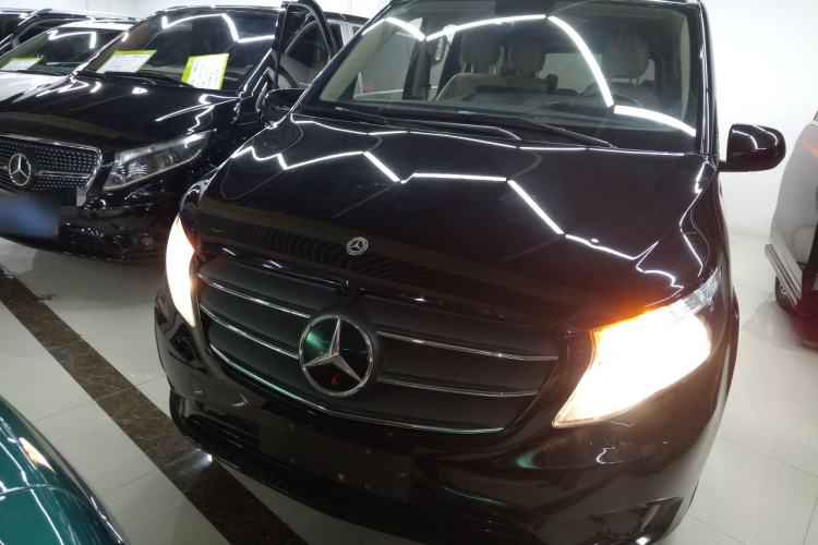 Used Mercedes-Benz Vito 2023 2.0T Business Version 7 Seats
