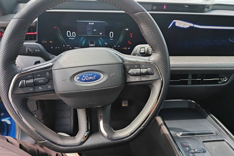 Used Ford EVOS 2022 EcoBoost 245 ST-Line
