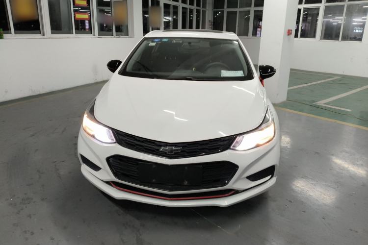Used Chevrolet Cruze 2018 Redline 320 Automatic Pioneer Edition

