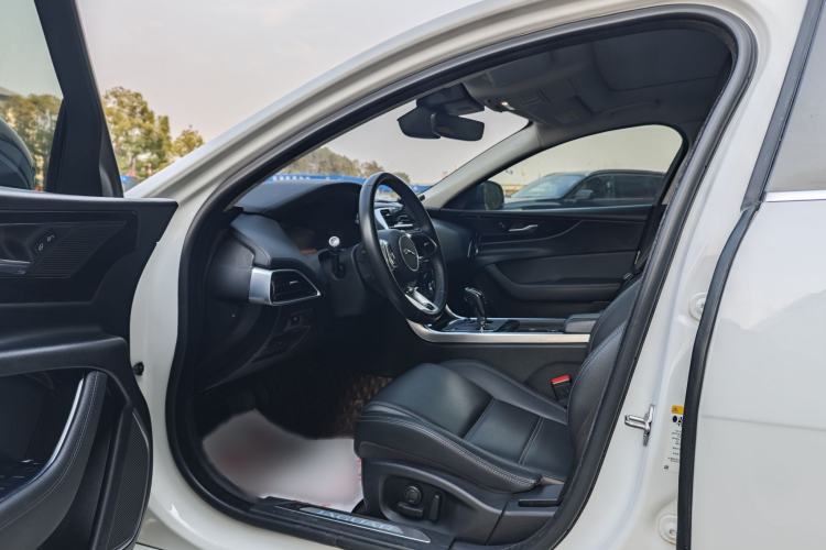 Used Jaguar XEL 2020 2.0T 200 PS S Advanced Elegance Edition