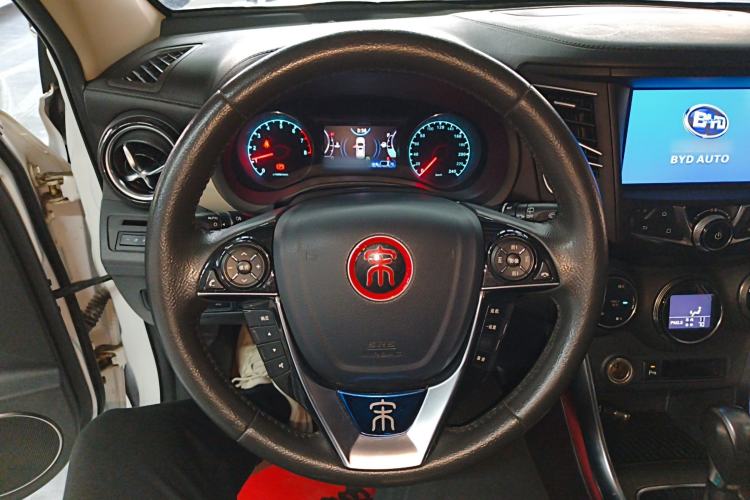 Used BYD Song 2018 1.5TID Automatic Smart Connect Prestige Model
