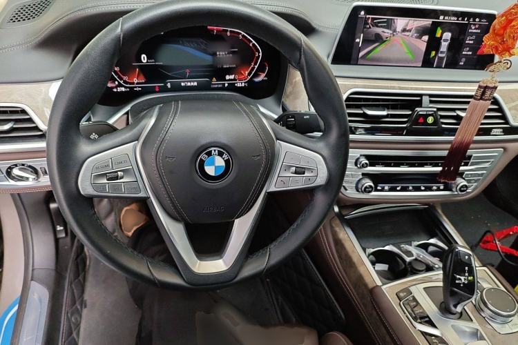 Used BMW 7 Series 2021 740Li Leading Edition Luxury Package
