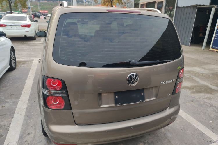 Used Volkswagen Touran 2015 1.4T DSG Comfort Edition 5 Seats
