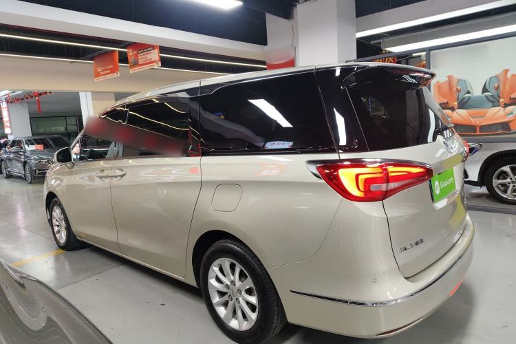 Used Buick GL8 2017 ES 28T Premium Version China V Standard
