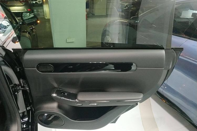 Used Leapmotor C01 2022 Four-Wheel Drive Dual-Motor High-Performance Version
