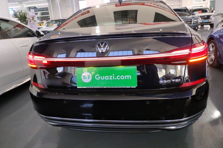 Used Volkswagen Passat 2022 330TSI Starry Luxury Edition
