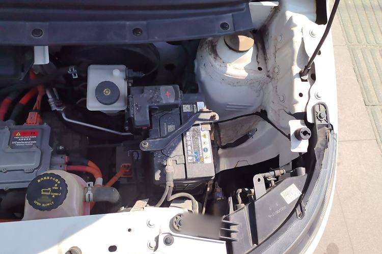 Used Brilliance Xinri i03A 2021 318 km 31.45 kWh
