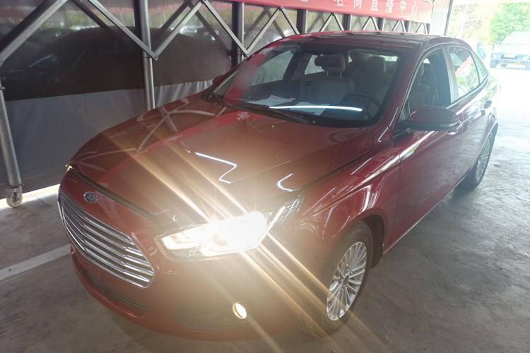 Used Ford Escort 2015 1.5L Automatic Comfort Model
