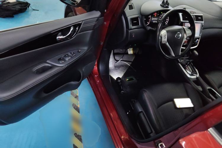 Used Nissan Tiida 2016 1.6L CVT Cool Dynamic Edition