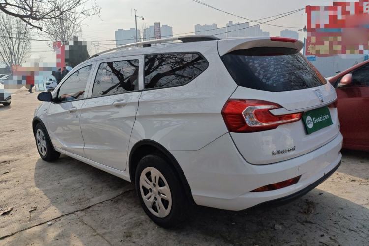 Used Baojun 310W 2017 1.5L Manual Comfort Version China VI Emission Standard