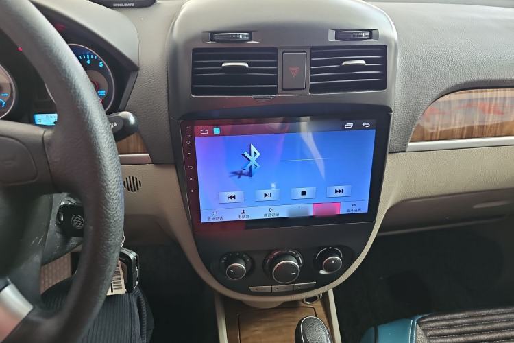 Used Buick Excelle 2015 1.5L Automatic Classic Model
