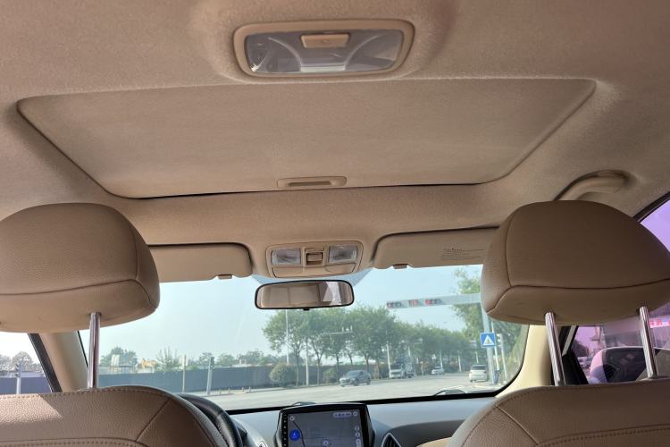 Used Hyundai ix35 2013 2.0L Automatic Two-Wheel Drive Smart GLS China IV Standard
