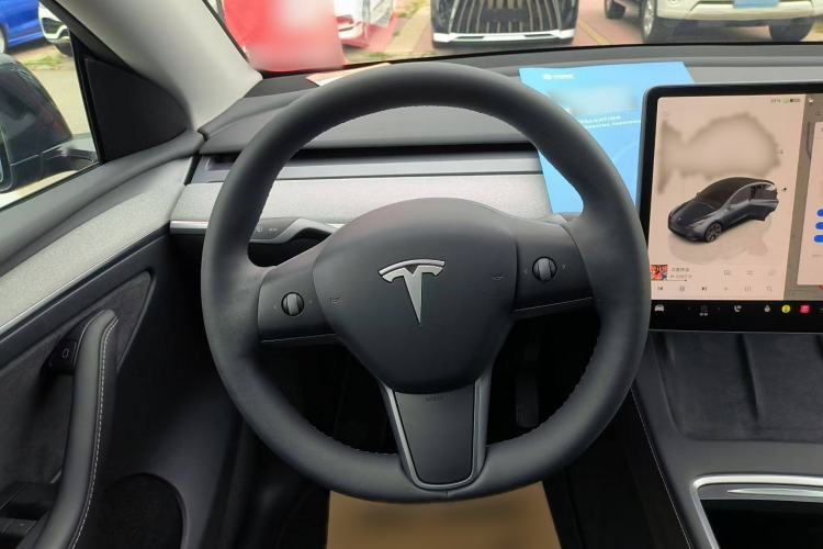 Used Tesla Model Y 2024 Rear-Wheel-Drive Version
