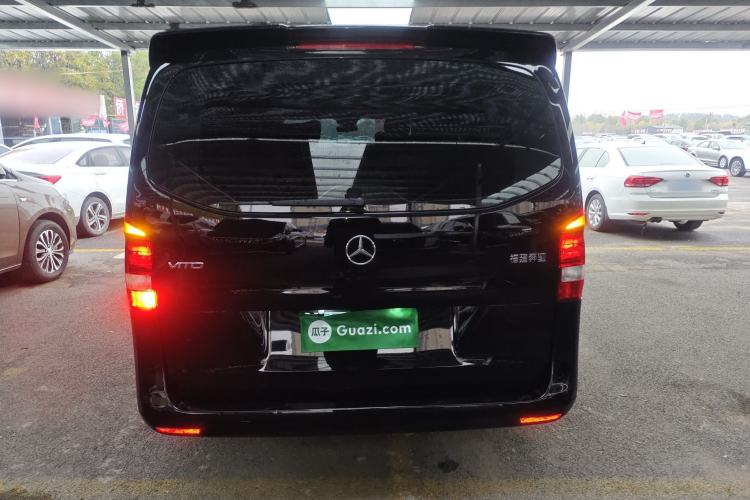 Used Mercedes-Benz Vito 2023 2.0T Elite Version 7 Seats