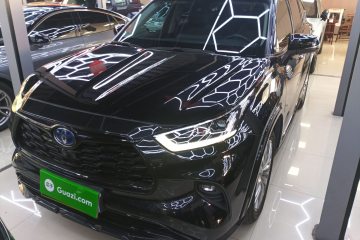 Used Toyota Highlander 2022 Dual-Engine 2.5L Four-Wheel Drive Prestige Version 7 Seats