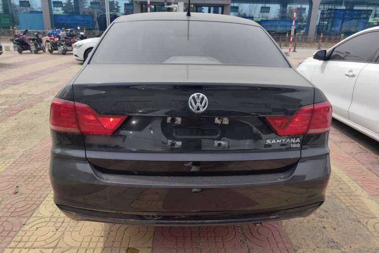 Used Volkswagen Santana 2016 1.6L Automatic Fashion Edition
