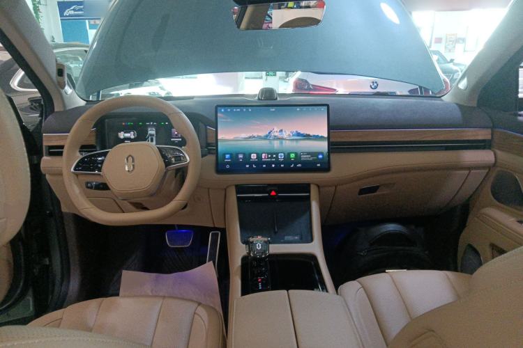 Used Hima AITO M7 2024 1.5T Intelligent Driving 4WD Max Edition 5 Seats