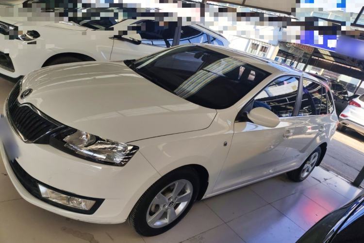 Used Skoda Rapid Spaceback 2016 Revised 1.6L Manual Chuanxing Edition