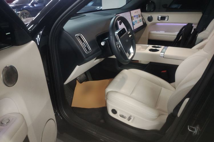 Used Li Auto L6 2024 Pro Model
